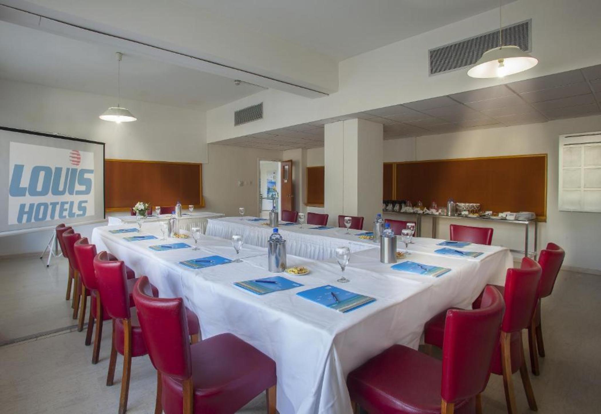 Louis Imperial Beach Пафос Екстер'єр фото